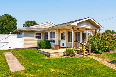 2846 Hillside Drive, Bedford - 53