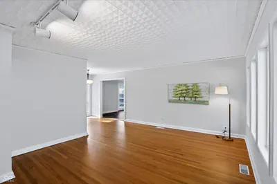 10814 Broadway Street, Carmel - 8