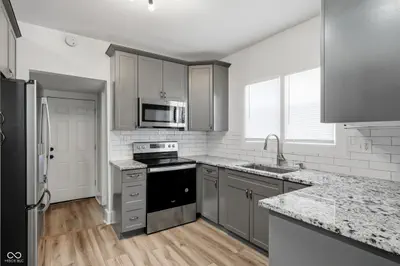 1330 Kealing Avenue, Indianapolis - 9