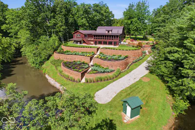 7813 W 50 S, Morgantown - 48