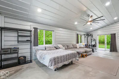5275 County Road 400, Muncie - 25