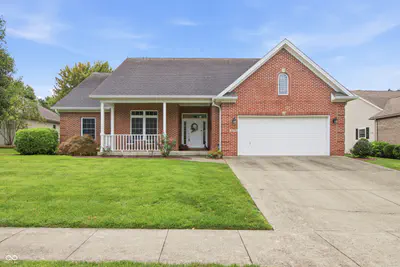 6055 Boulder Court, Columbus