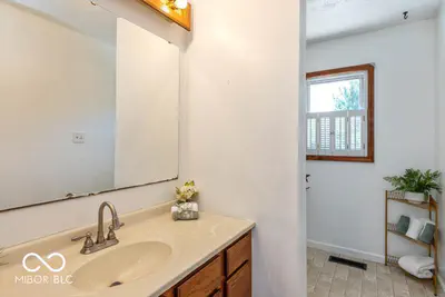 5329 W Smith Valley Road, Greenwood - 16