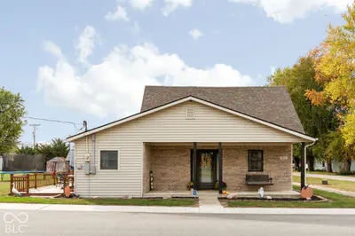 407 Walnut Street, Frankton - 2