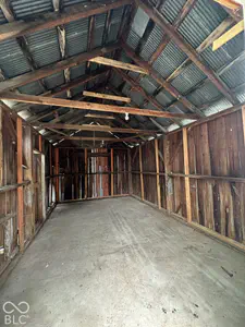 208 N East, Roachdale - 62