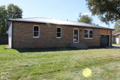 501 Woodruff Court, Seymour - 9
