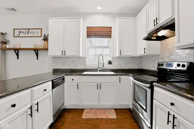 3227 Woodhaven Way, Bargersville - 17