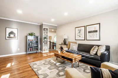 644 Lakeview Drive, Zionsville - 7