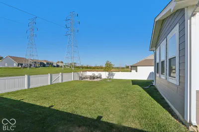 5738 Flat Hill Drive, Indianapolis - 38