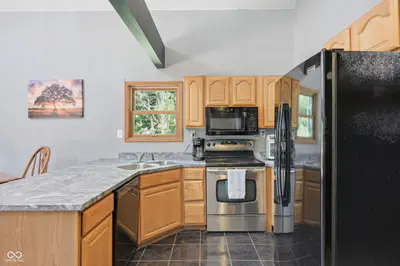 11099 Bushy Road, Metamora - 15