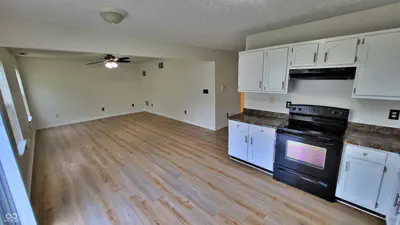 11329 Smoothbark Drive, Indianapolis - 10