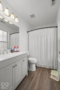 492 Acorn Drive, Whiteland - 33