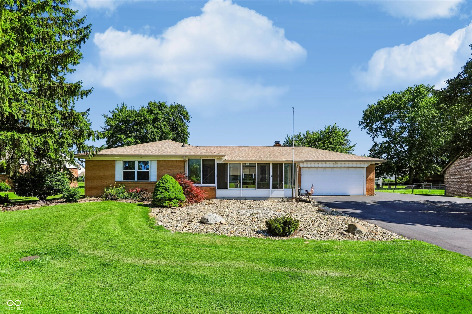 10280 County Road 100 Road, Avon