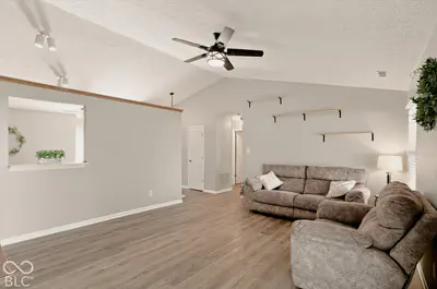 217 E Carolina Street, Fortville - 13