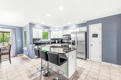 8451 Ardennes Drive, Fishers - 10