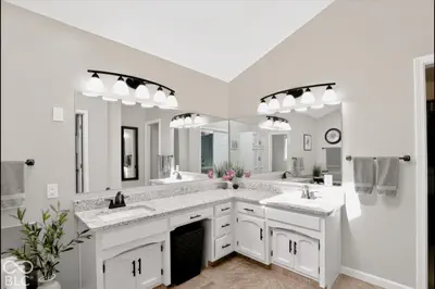 14710 Laredo Court, Carmel - 30