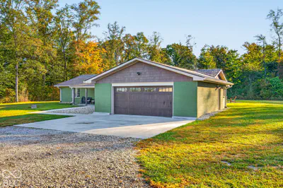 7853 County Road 1200, Seymour - 3