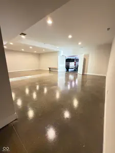 1628 East, Indianapolis - 19