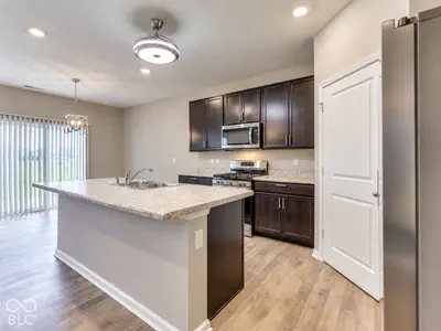 11204 N Sashing Way, Monrovia - 6
