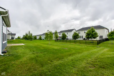 5279 Noble Crossing Parkway W, Noblesville - 32