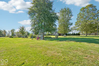681 W County Road 1000 S, Clayton - 55