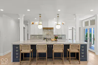 10707 Club Chase, Fishers - 10