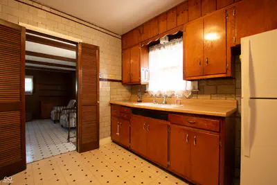 2636 E 40th Street, Indianapolis - 31