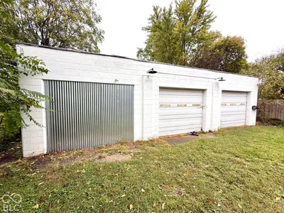 2512 E 10th Street, Anderson - 2