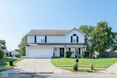 8146 Sunset Court, Columbus - 54
