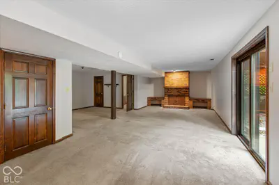 400 E Greyhound Pass, Carmel - 28