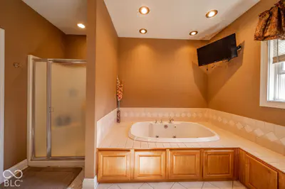 1225 Touchstone Drive, Indianapolis - 6