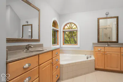 11444 Red Oak Court, Columbus - 37