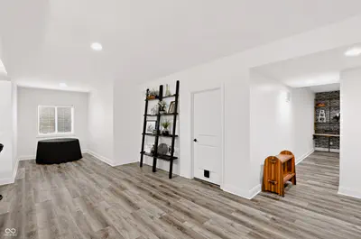 927 Racetime Road, Westfield - 90