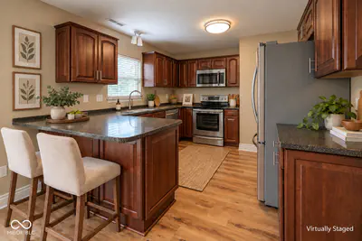 5828 Applegate, Carmel - 7