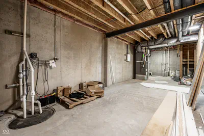 15471 Mission Hills Drive, Carmel - 40