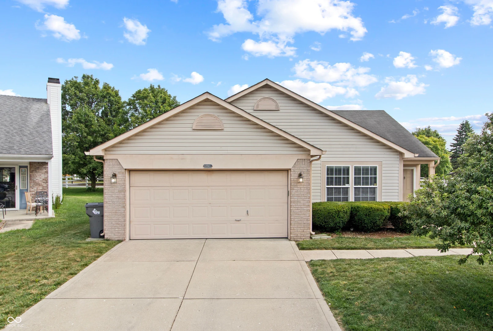 10941 Snowdrop Way, Indianapolis