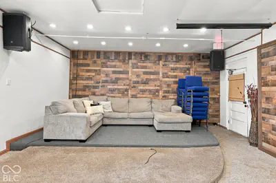 27 W Roberts Road, Indianapolis - 15