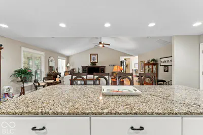 5066 Quincy Court, Columbus - 17
