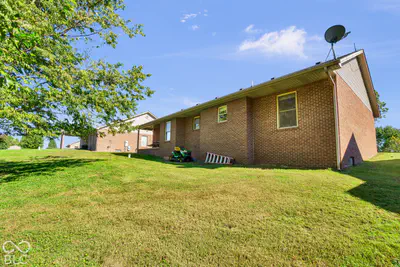 4426 Katy Drive, Seymour - 32