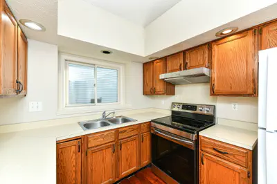 8823 Wintergreen Way, Indianapolis - 11