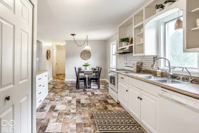 10258 Wilson Road, Brownsburg - 22