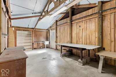 15701 650 Road, Anderson - 72