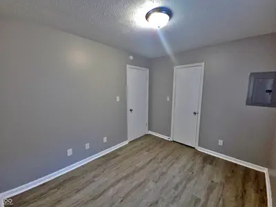 1524 E Legrande Avenue, Indianapolis - 13