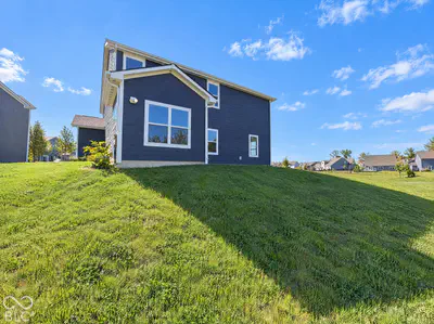 9831 Mystic Sun Court, Fishers - 33