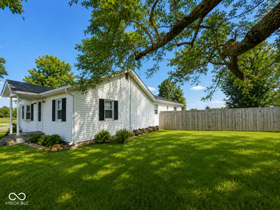 11983 Wellman Road, Stilesville - 24