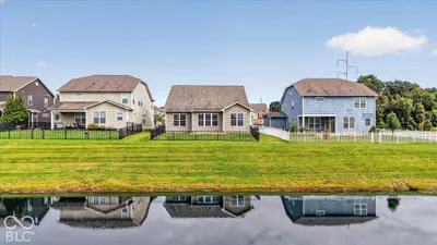 4437 Boyd Place, Westfield - 33