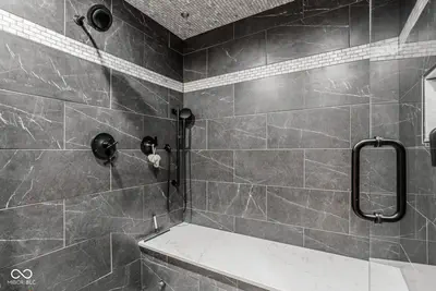 290 Breakwater Drive, Fishers - 20