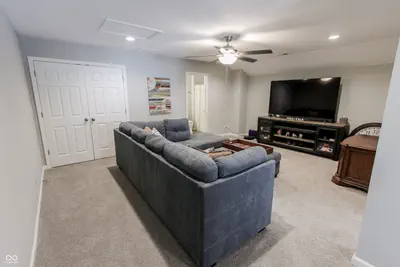 10641 Maidenhair Drive, Indianapolis - 24