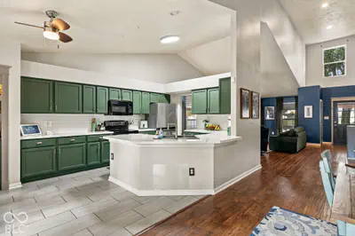 6267 Kentstone Drive, Indianapolis - 10