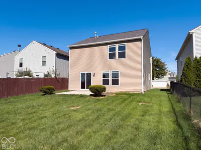 8723 Hosta Way, Camby - 26